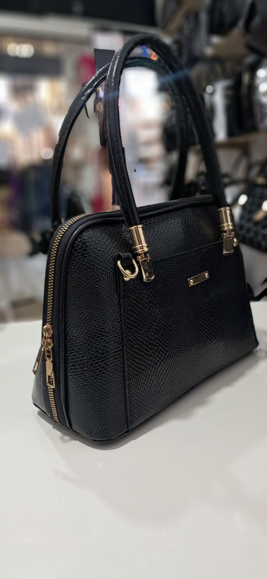 کیف مدل hanita جنس چرم ورنی خارجی درجه یکککککککککک سایز 25*30